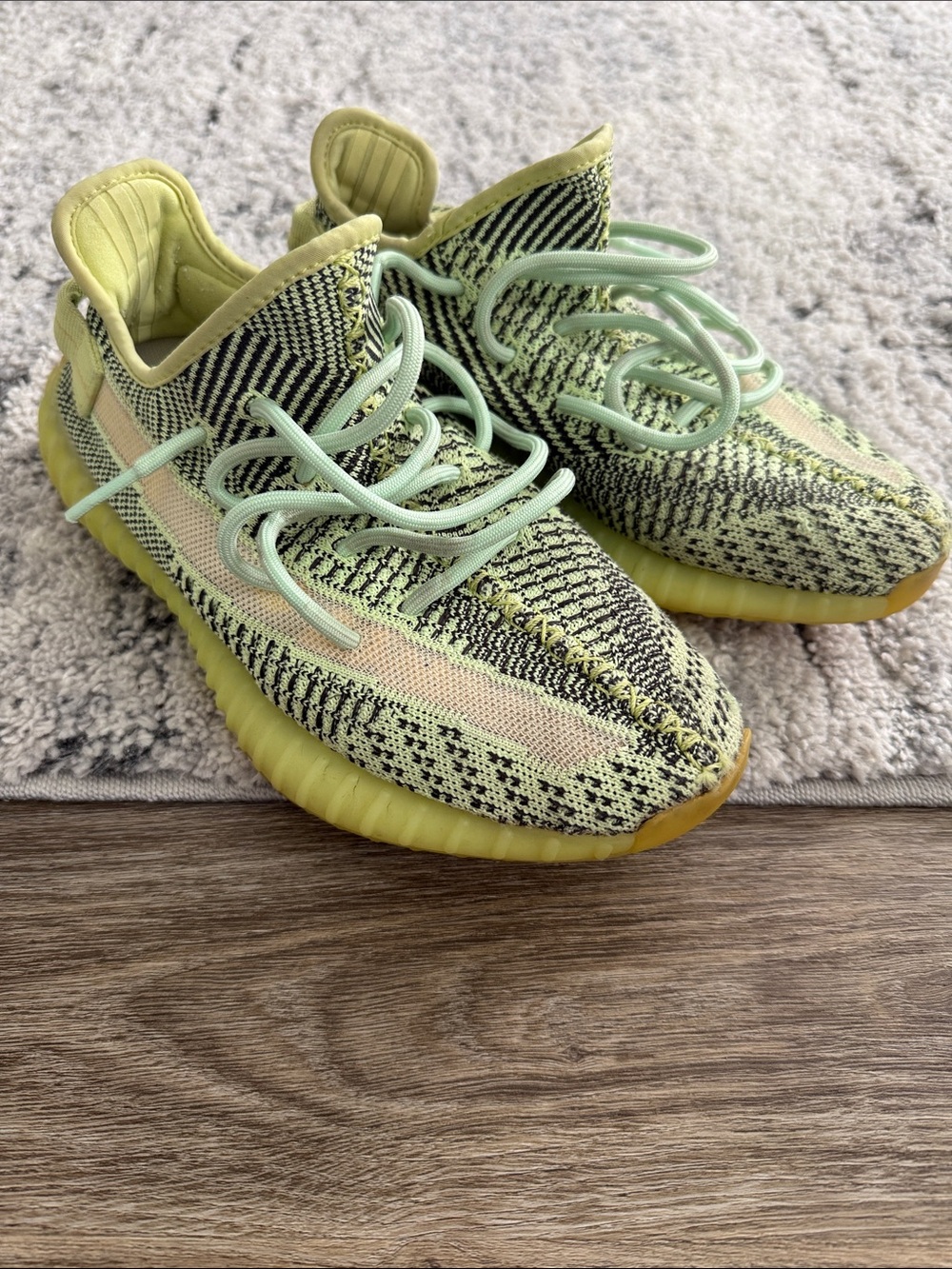 Yeezy 350 Yeezreel.